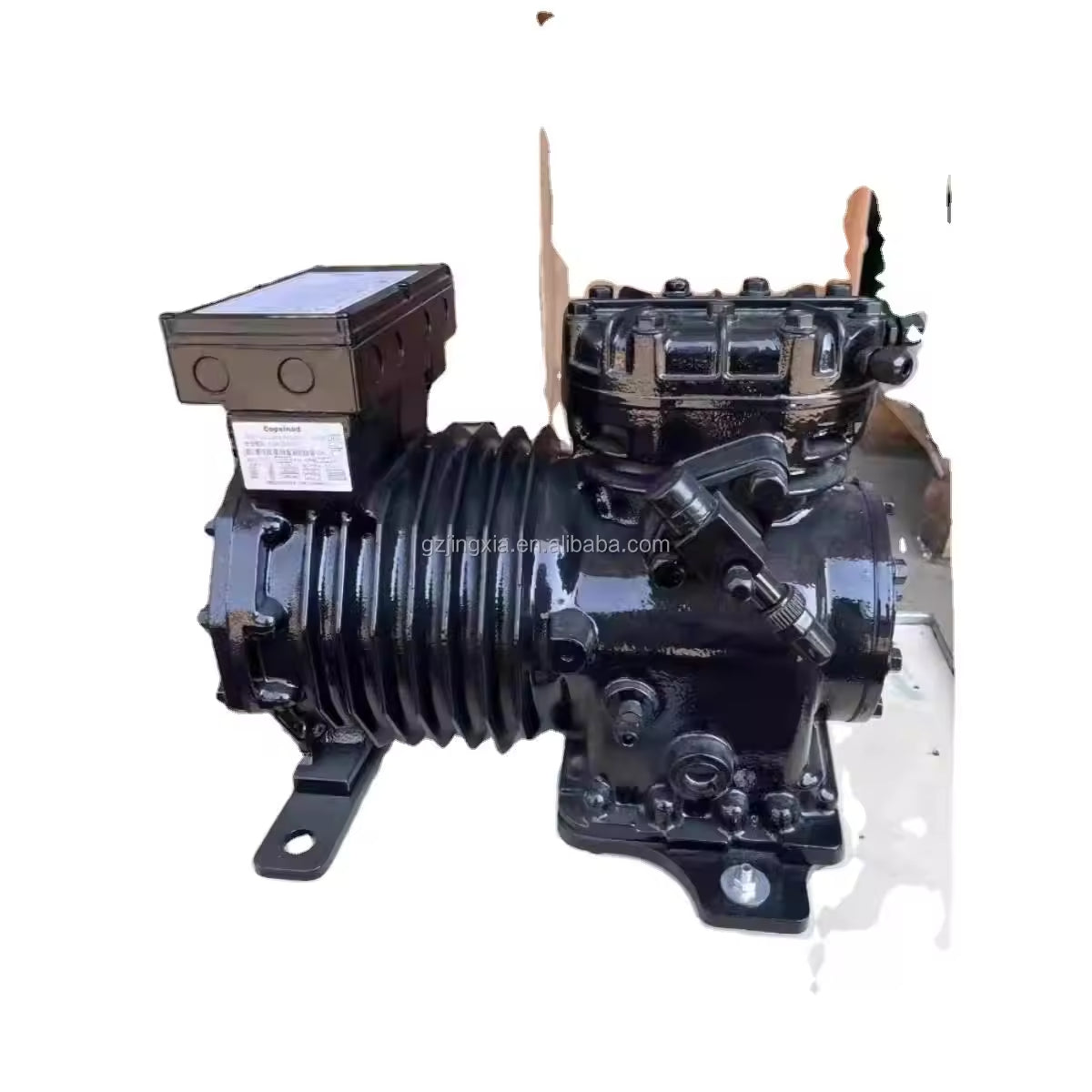 Copeland D4SL-150X D4SA-200X D4SH-250X Semi-Hermetic 4-cylinder Low Temperature Compressor