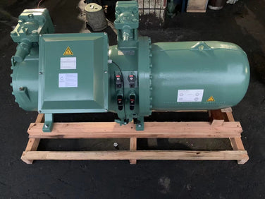 100HP 110HP 125HP CSH7583-90-38P CSH7593-110-38P CSH8553-110-38P Bitzer Screw Compressor 380-415V - JX Refrigeration Equipment