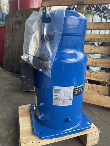 Original New Danfoss SY300A4AAA SY300A4MBI SY300A4ABD SY300A4ACB SY300A4ABM SY300B4ACC SY300A4CBD SY300A4CBC/A4ABE Scroll Compressor - JX Refrigeration Equipment