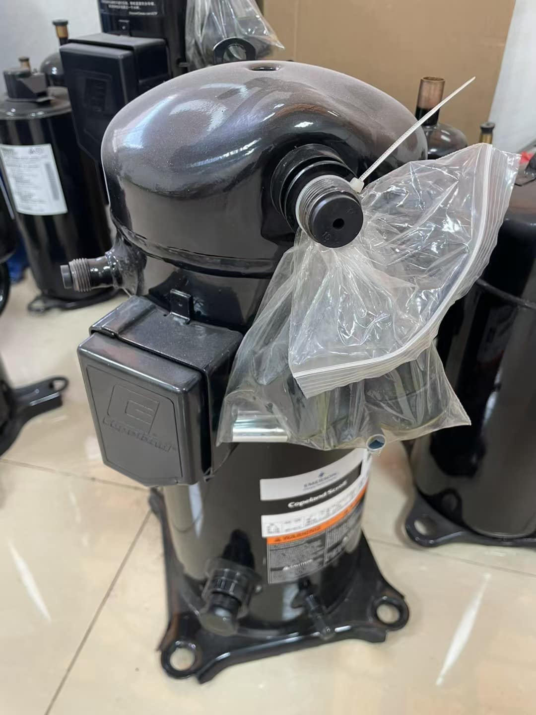High-performance ZF18KQE-TFD scroll compressor for low and medium-low refrigeration 14950 to 45400 BTU, 3-460V, compatible with R22 R404A R407C R507. - JX Refrigeration Equipment